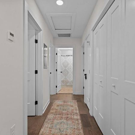 Contemporary Home, Close To Downtown And Nccu Дарем Екстер'єр фото